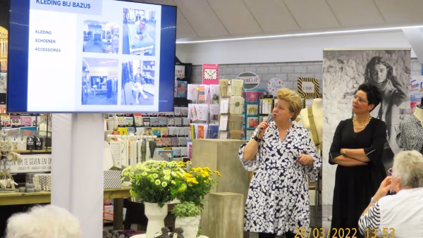 Geslaagd bezoek annex modeshow bij Bazus (28 maart 2022).