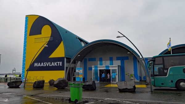 Dagreis naar havengebied Rotterdam, 8 mei 2019 (een fotoverslag).