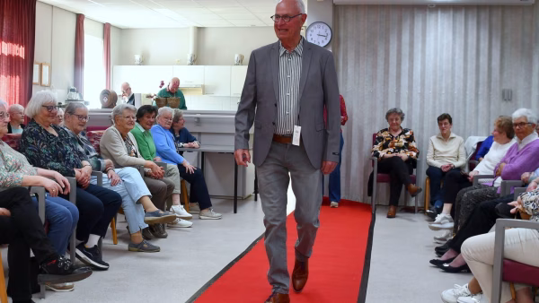 2025-0407_KBO_Winkelke_modeshow (6)