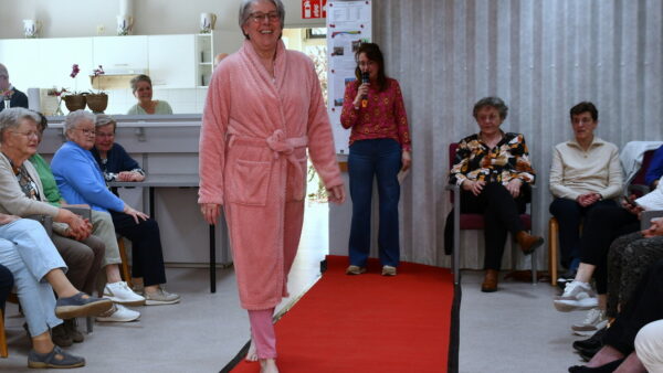 2025-0407_KBO_Winkelke_modeshow (8)