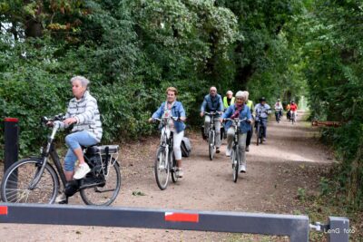(Weer eens) Najaarsfietstocht:  een (foto)verslag