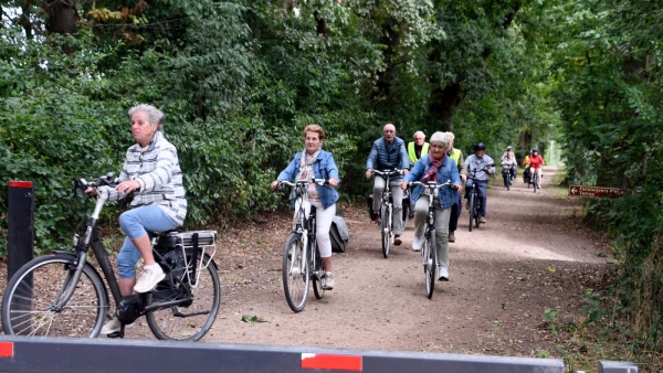 (Weer eens) Najaarsfietstocht: een (foto)verslag